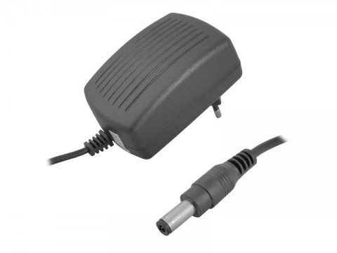 Maitinimo šaltinis 220V 5V 3A 15W 5.5x2.5mm