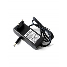 Ličio baterijų įkroviklis 220V 12.6V 3A 37.8W 5.5x2.1mm Fuyang