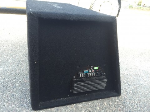 Automobilinė žemų dažnių kolonelė aktyvi 12" (30cm) 600W 4Ώ Dibeisi DBS-N1215A